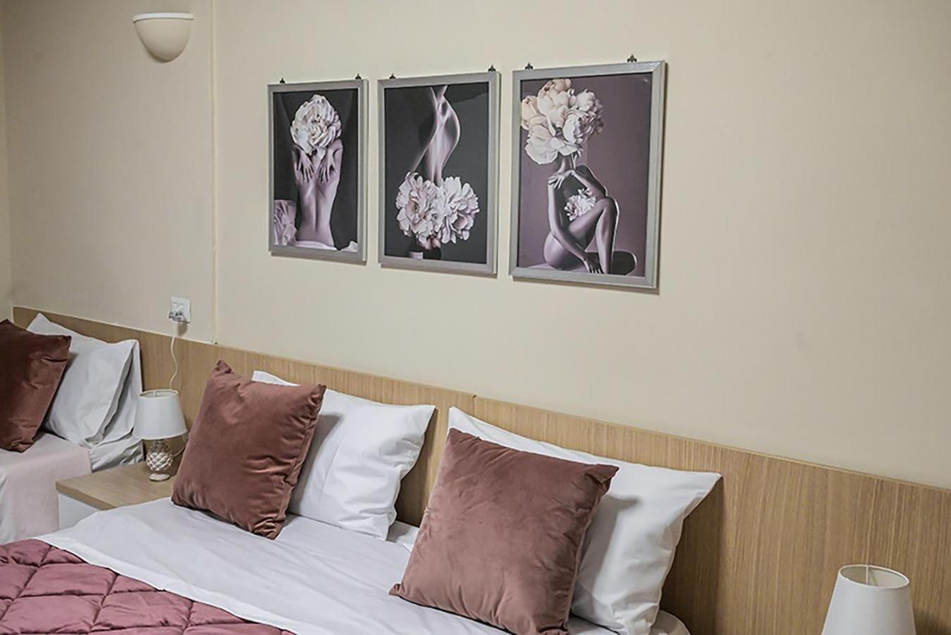 Suisse Hotel カゼルタ エクステリア 写真