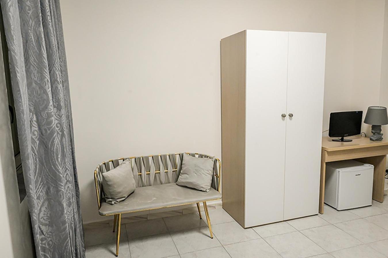 Suisse Hotel カゼルタ エクステリア 写真