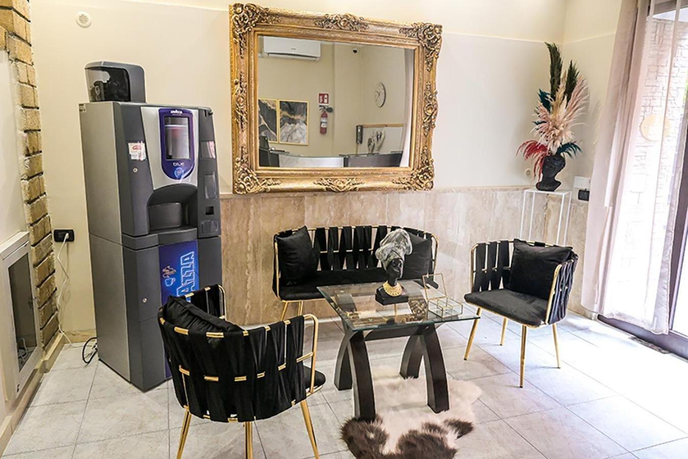 Suisse Hotel カゼルタ エクステリア 写真